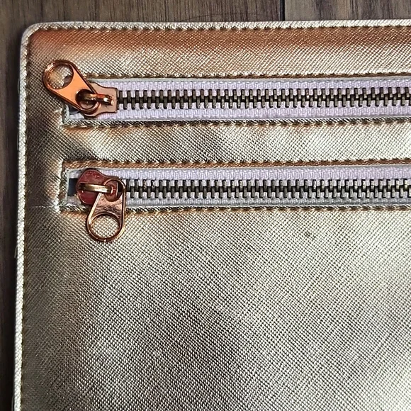 Free With Purchase, Flat Thin Gold Wallet, Clummm, 9"X5" - Picture 3 of 11